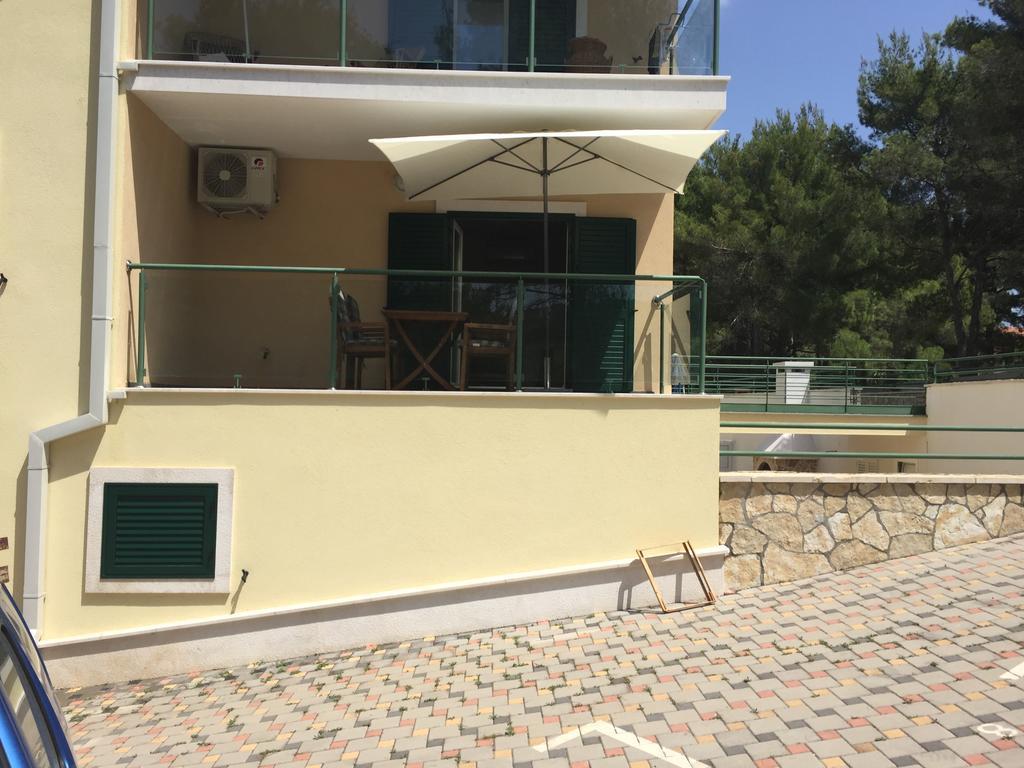 Apartment Maestral Rogač Exterior foto